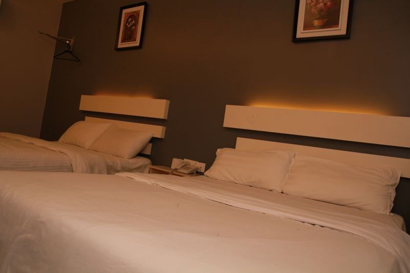 Dreamz Hotel 2*