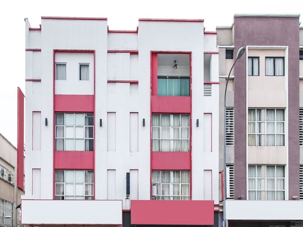 Dreamz Hotel 2*