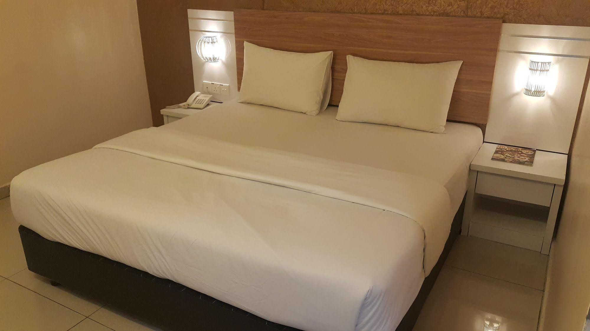 Dreamz Hotel