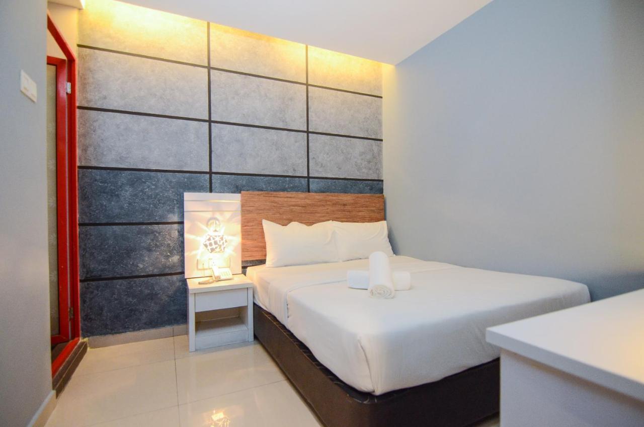 Dreamz Hotel 2*
