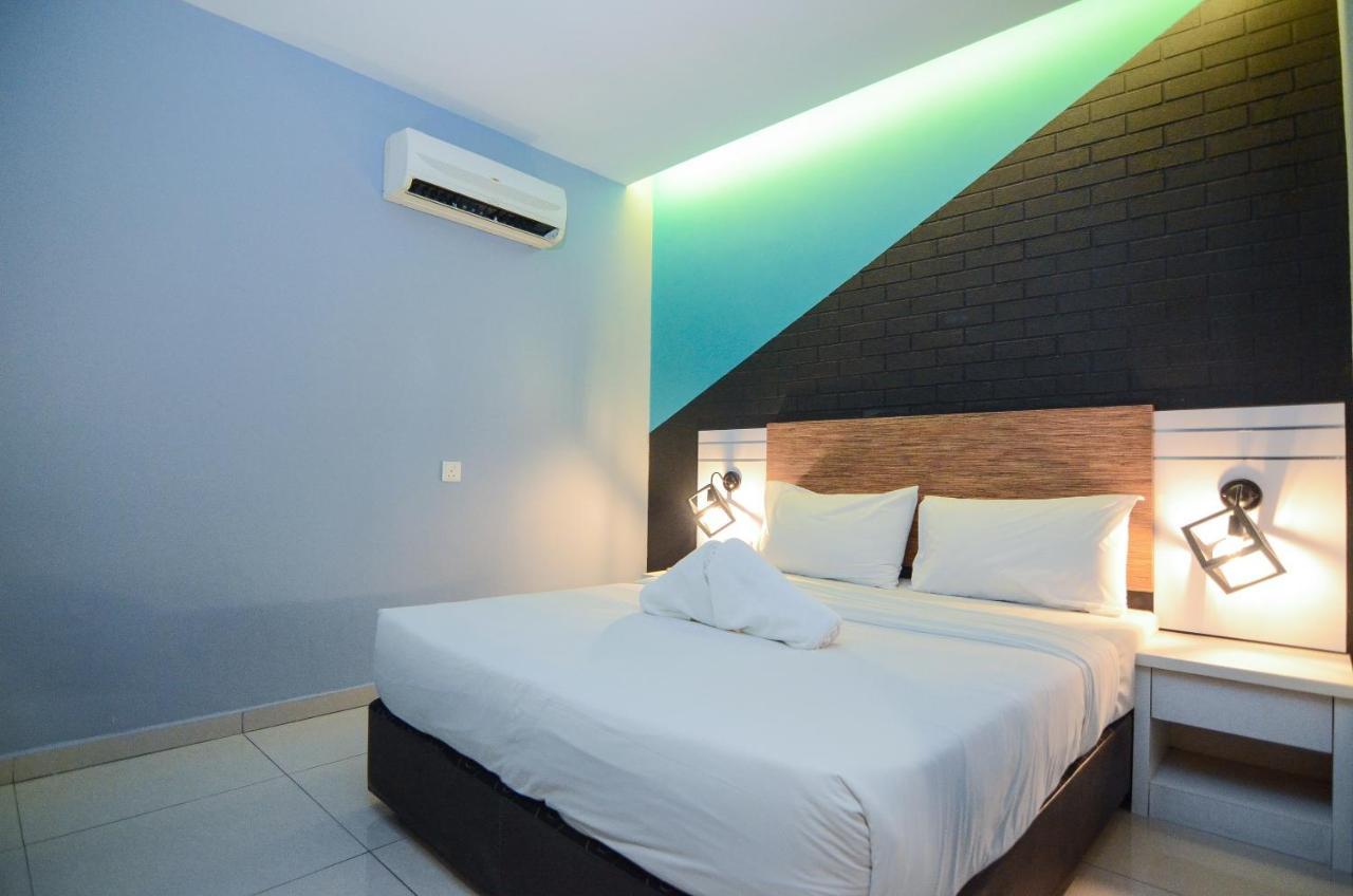 Dreamz Hotel 2*
