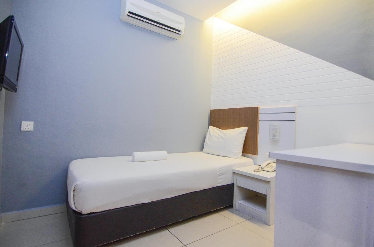 Hotel Dreamz 2*