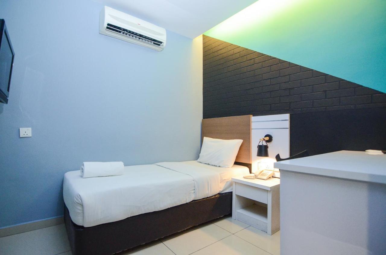 Dreamz Hotel